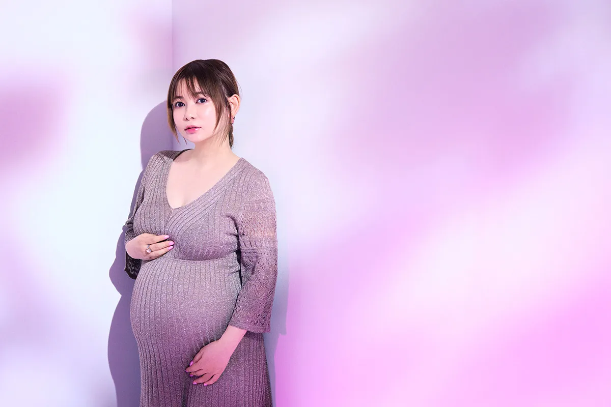 第1子妊娠中の中川翔子、マタニティフォト初公開「一生の思い出になりました」　撮影は蜷川実花