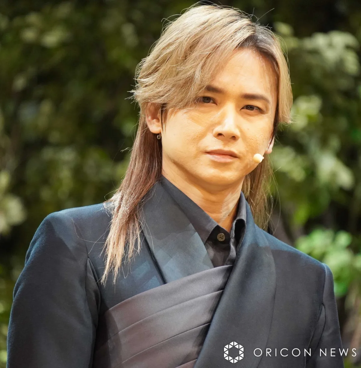 堂本光一『ナイツ・テイル』ライブ形式公演も稽古中に衣装破れる「フライングでもするのかと（笑）」