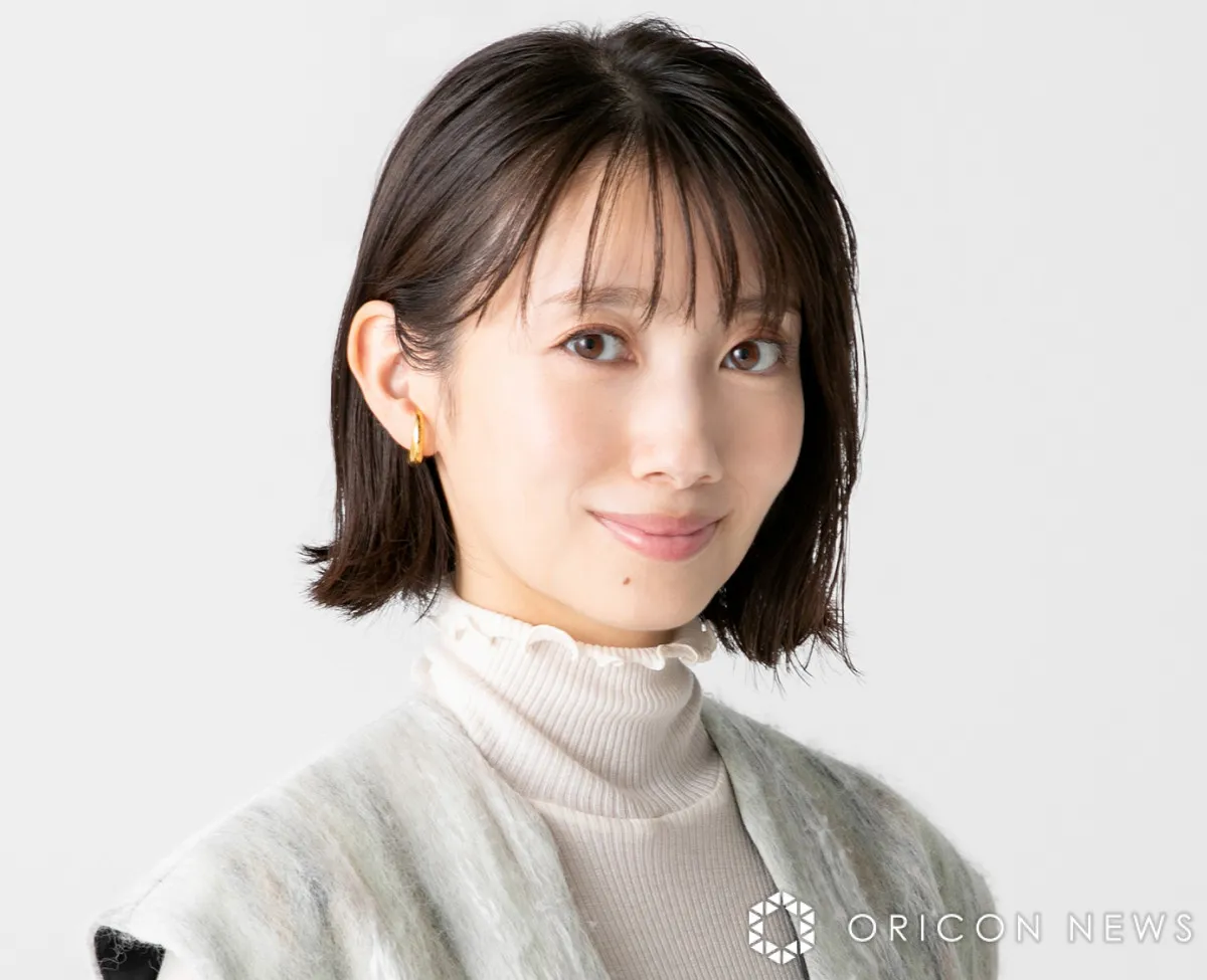 波瑠、ばっさり“ヘアカット”の最新ショット「めちゃめちゃ似合ってます」「木村佳乃さんかと思った!!」