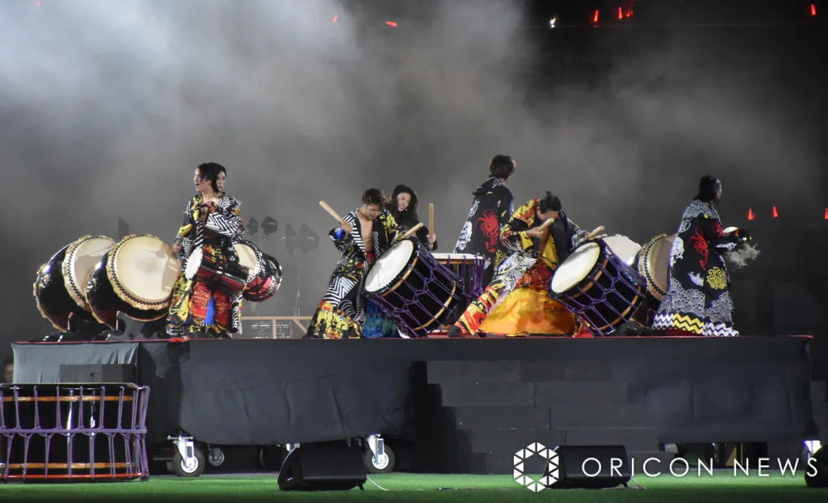 DRUM TAO、迫力満点のパフォーマンスで魅了　『鷹祭 SUMMER BOOST』試合後に