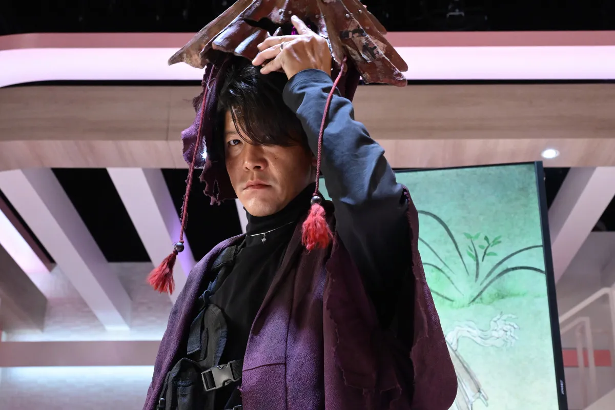 『放送局占拠』武装集団・妖「唐傘小僧」の正体判明「自分の顎がそんなにも特徴的だったんやなと」【コメント全文・ネタバレあり】