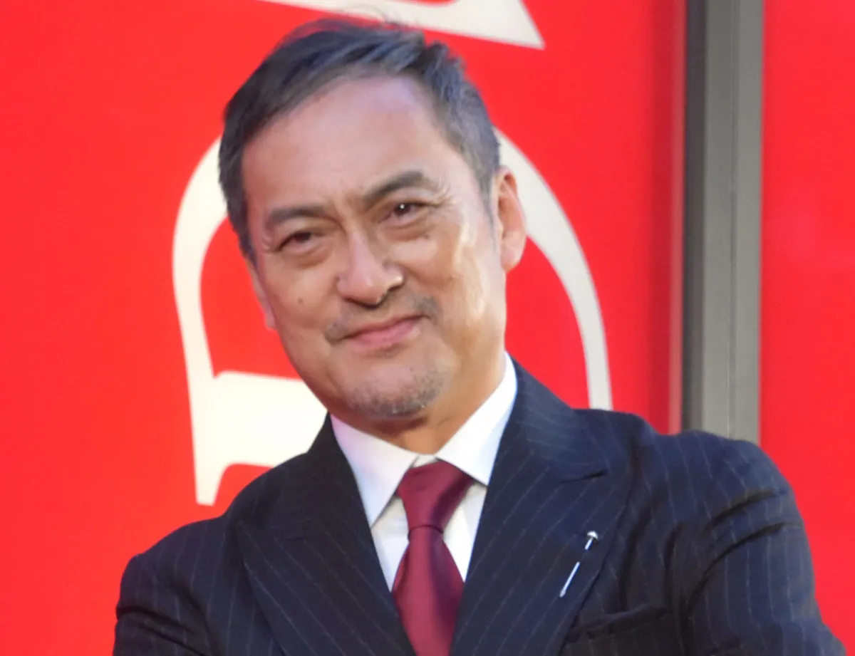 渡辺謙、“息子”への思い　親子写真にネット「涙が止まりません」「これで見納め？」　『べらぼう』で宮沢氷魚と共演