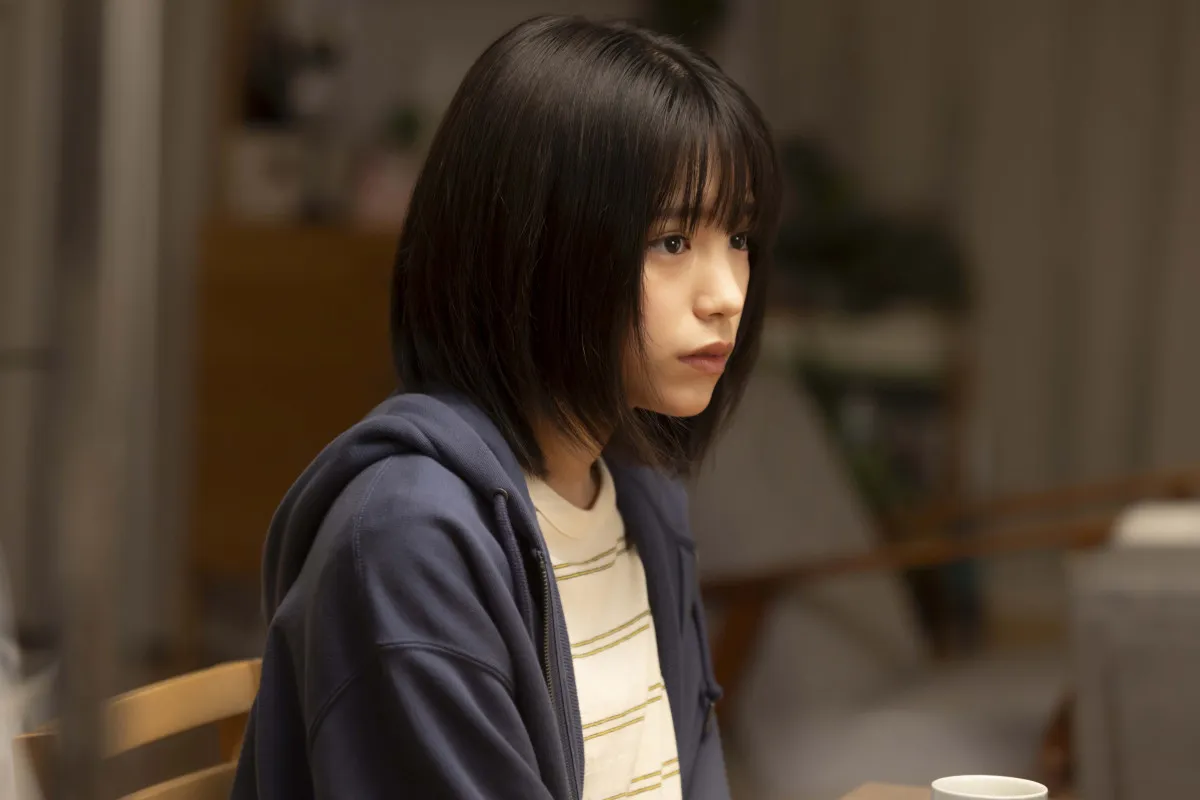 『ちはやふる』内田有紀＆要潤、娘とすれ違う両親役熱演「人生において重要なテーマが描かれています」【コメント全文】