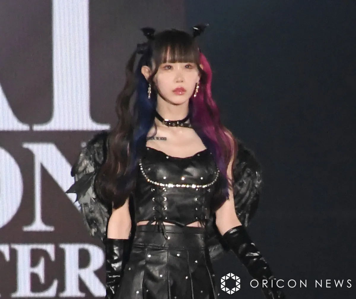 話題のゆりにゃ、悪魔＆網タイツコスチュームでドームを堂々ランウェイ【関コレ】