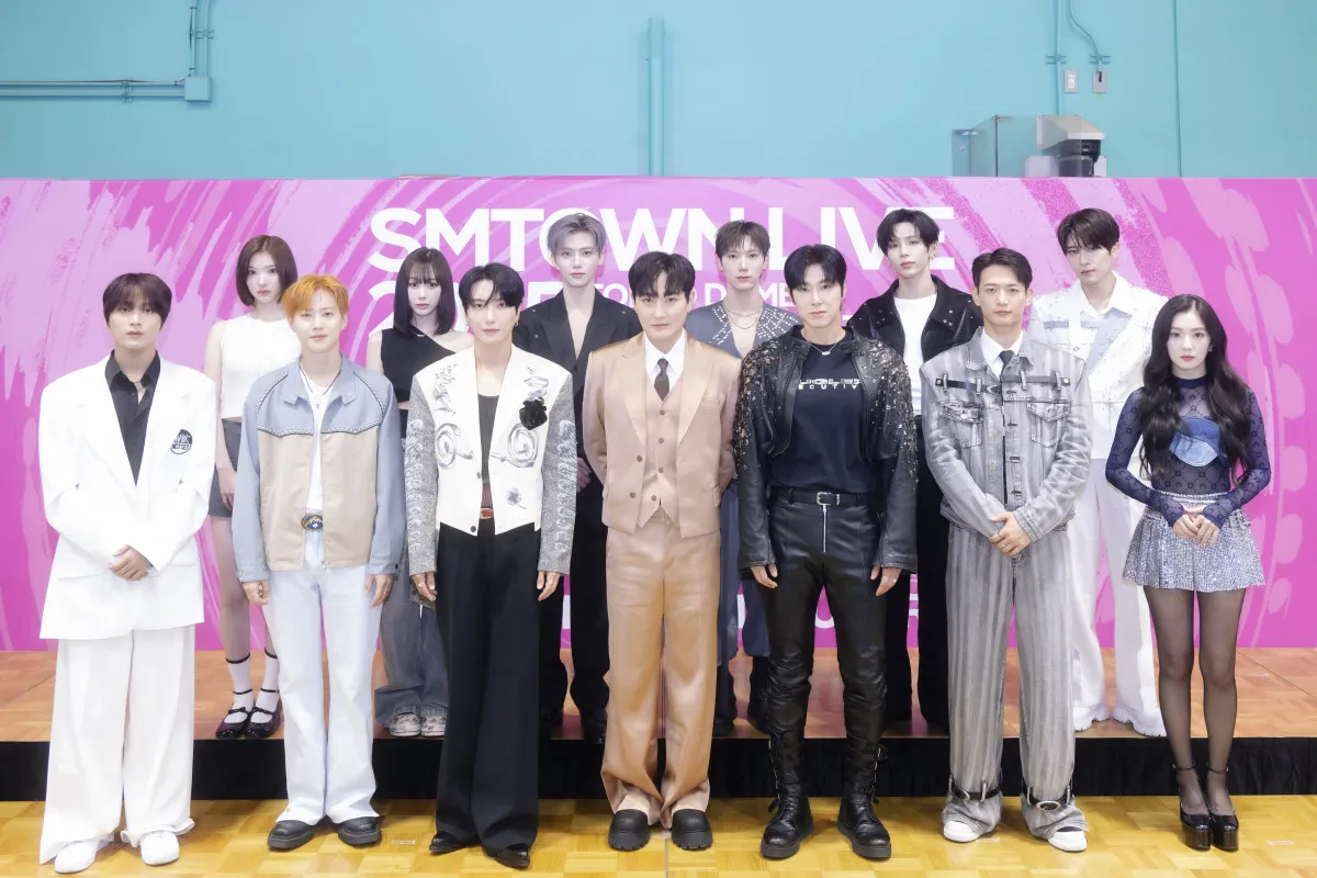 東方神起、NCT 127、aespaら16組65人集結　『SMTOWN』東京ドーム初日公演開催