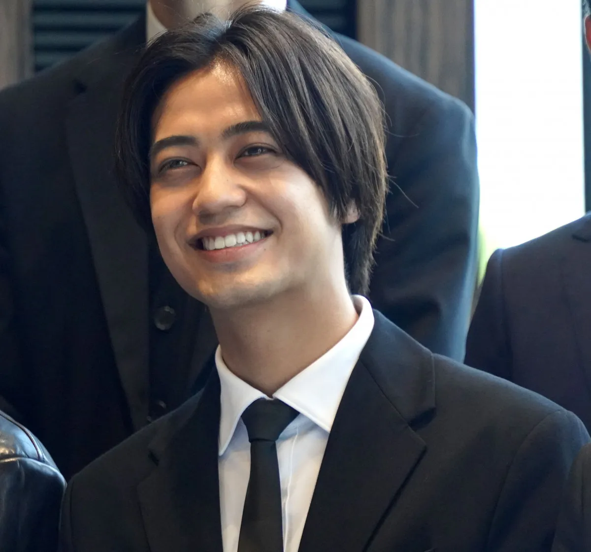 キンプリ高橋海人、“妹”との貴重2ショット「かわいい」「絶対幸せになって」　『DOPE』で蒼戸虹子と共演