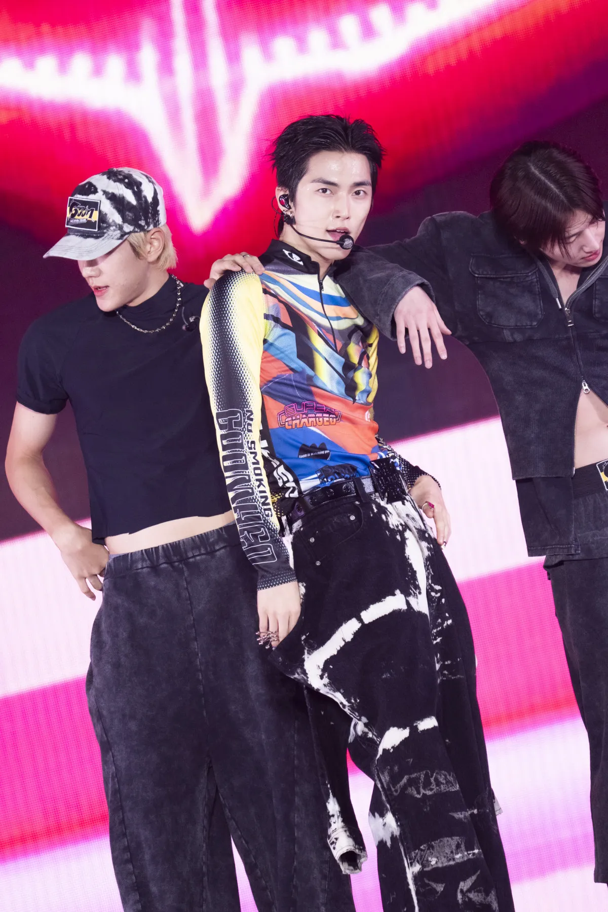 『SMTOWN LIVE』XngHan&Xoul、日本初ステージに大歓声　先輩・イトゥクがアピール「たくさんの応援と関心を」