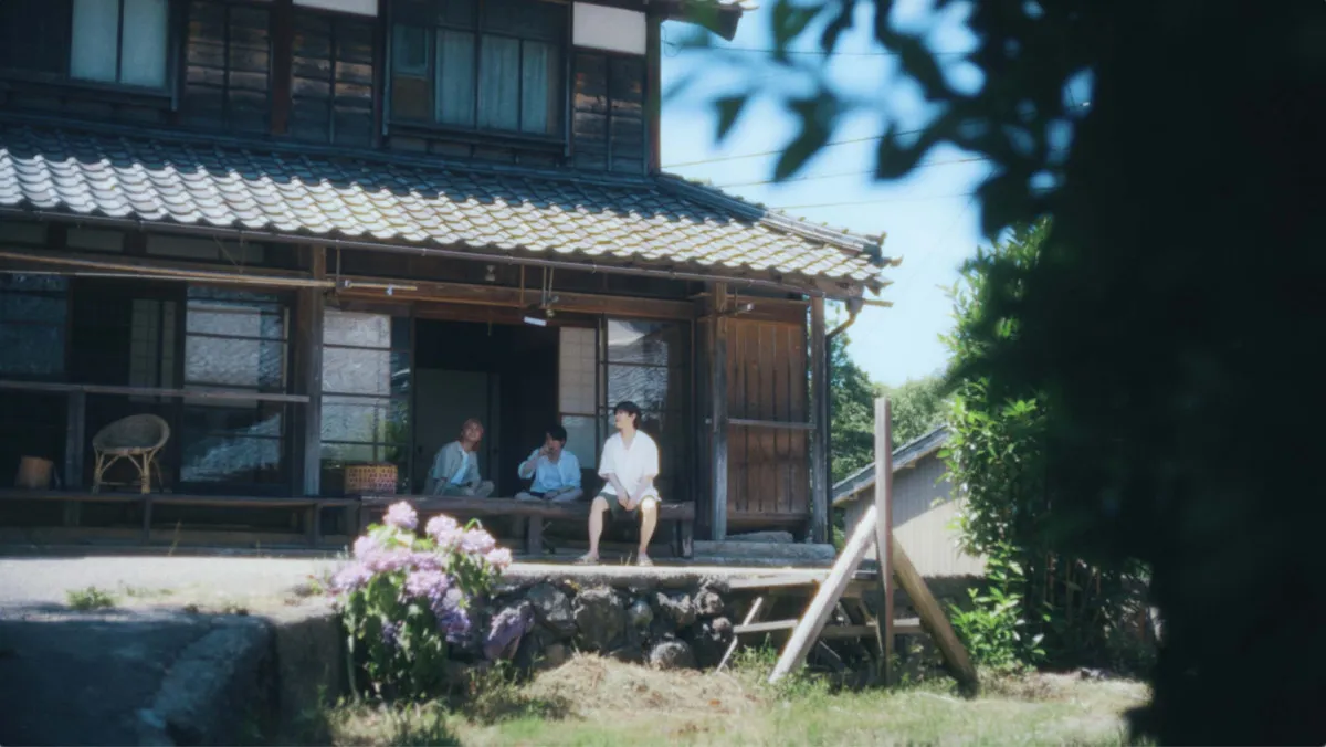 Mrs. GREEN APPLE、新曲「夏の影」ミュージックビデオ公開