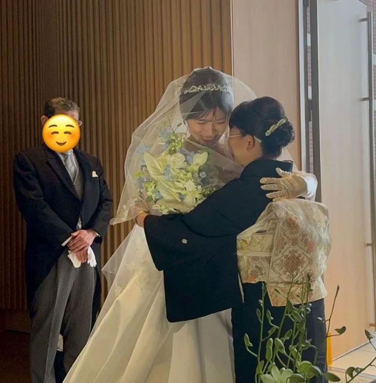 結婚式前日、両親が0歳の自分に向けて送った手紙を発掘…”元気に育ちますように”父の想いに「号泣です」「やっぱり手紙っていいな」