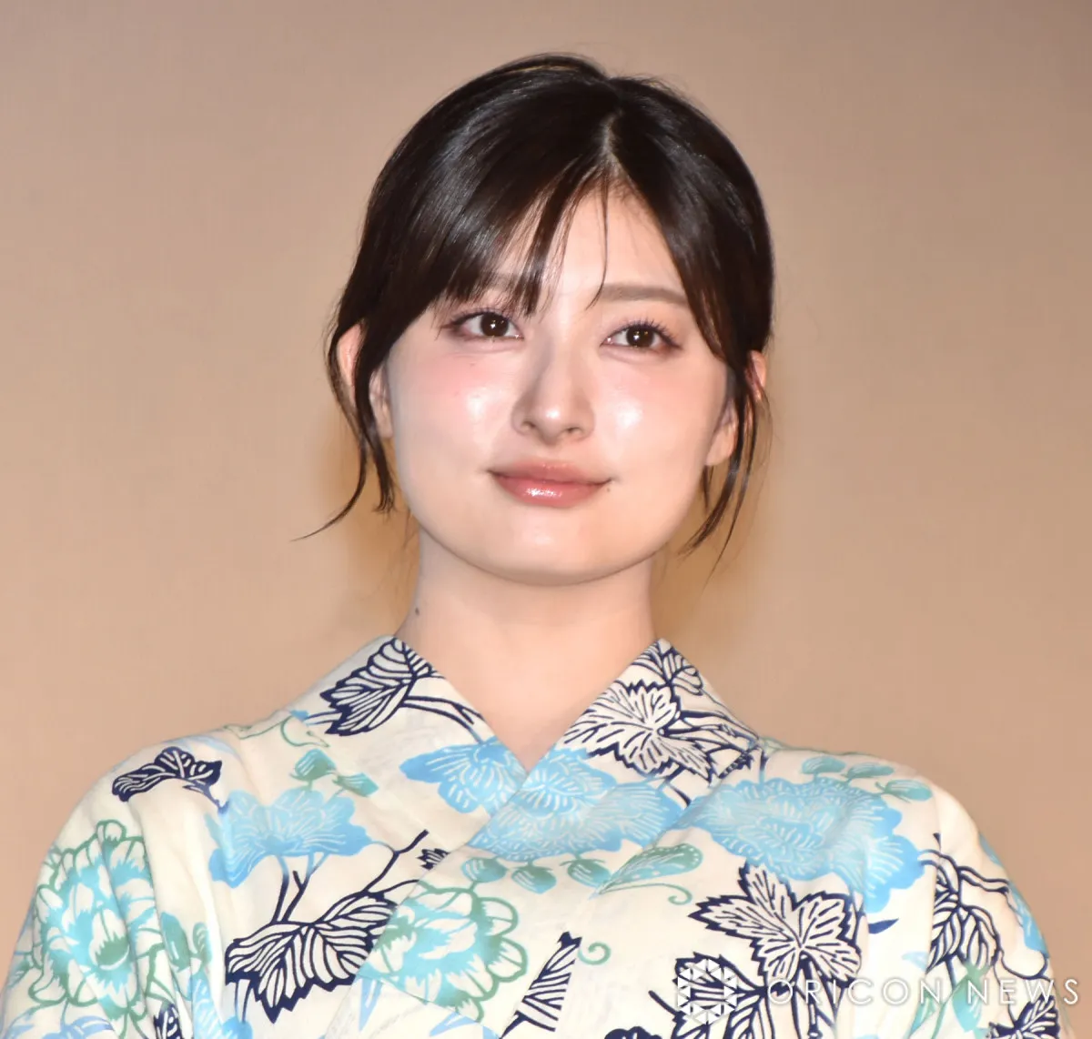 吉川愛、うっかりミスで松本若菜に抱きつく　『ジュラシック』シリーズ出演するなら「食べられたい！」