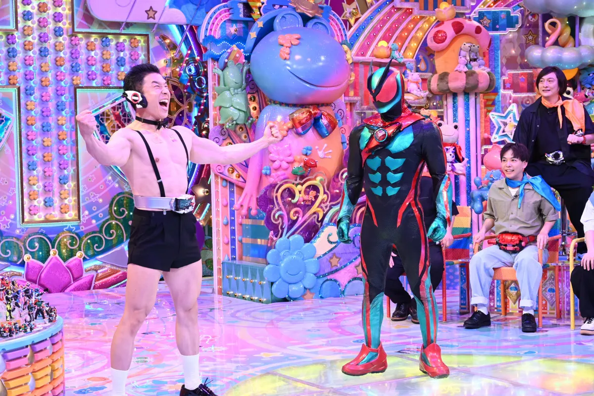 仮面ライダーゼッツ vs 腹筋崩壊太郎、夢の対決が実現　『アメトーーク！』仮面ライダー芸人に”ゼッツ”今井竜太郎がサプライズ登場