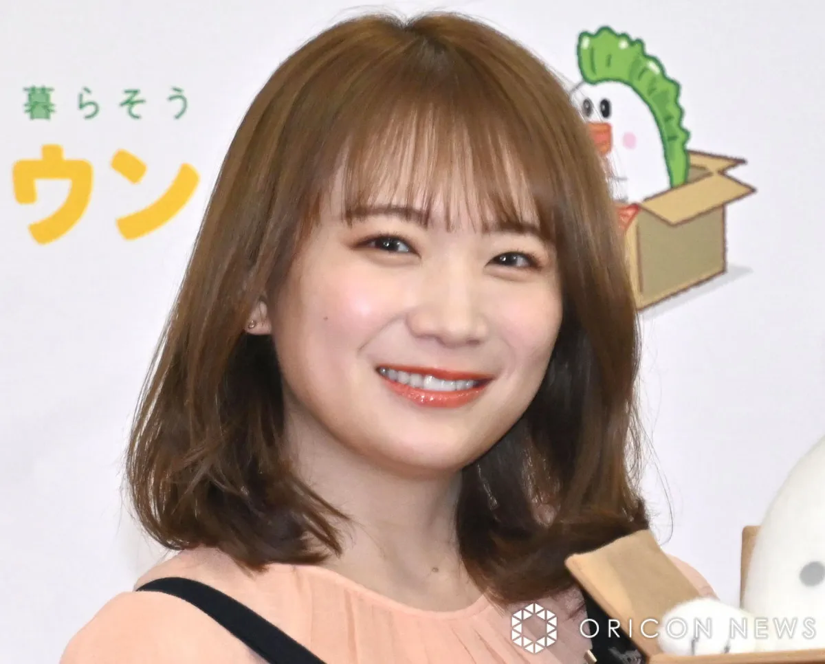 秋元真夏、パンサー向井との“親密”ショットが話題「つ…付き合ってます…？」「普通に素敵なカップル」