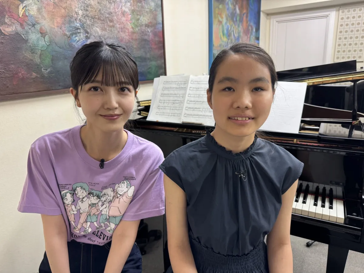 乃木坂46久保史緒里、視覚障がいの少女とピアノ連弾に挑戦　『24時間テレビ』チャリティーライブ生中継で披露