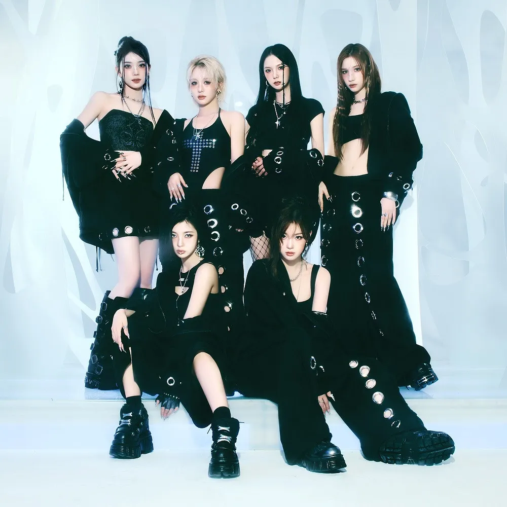 Kep1er、韓国7thミニアルバム『BUBBLE GUM』リリース　新曲MVで“悪童”へと変身