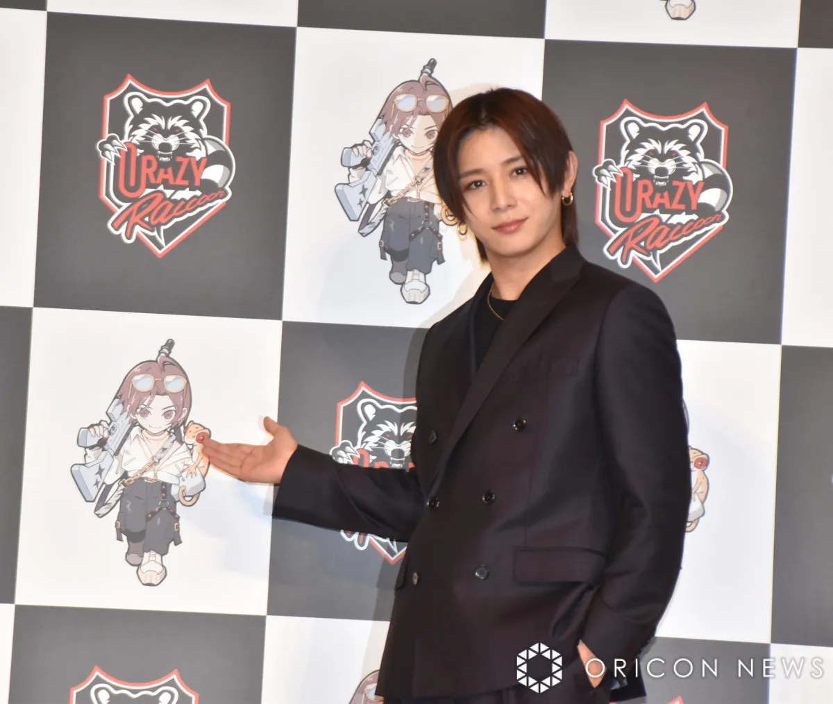山田涼介、Crazy Raccoon電撃加入を発表　LEOとして　おじじの一言「入ったら面白くね？」がきっかけ　後輩としてあいさつ周りを予告