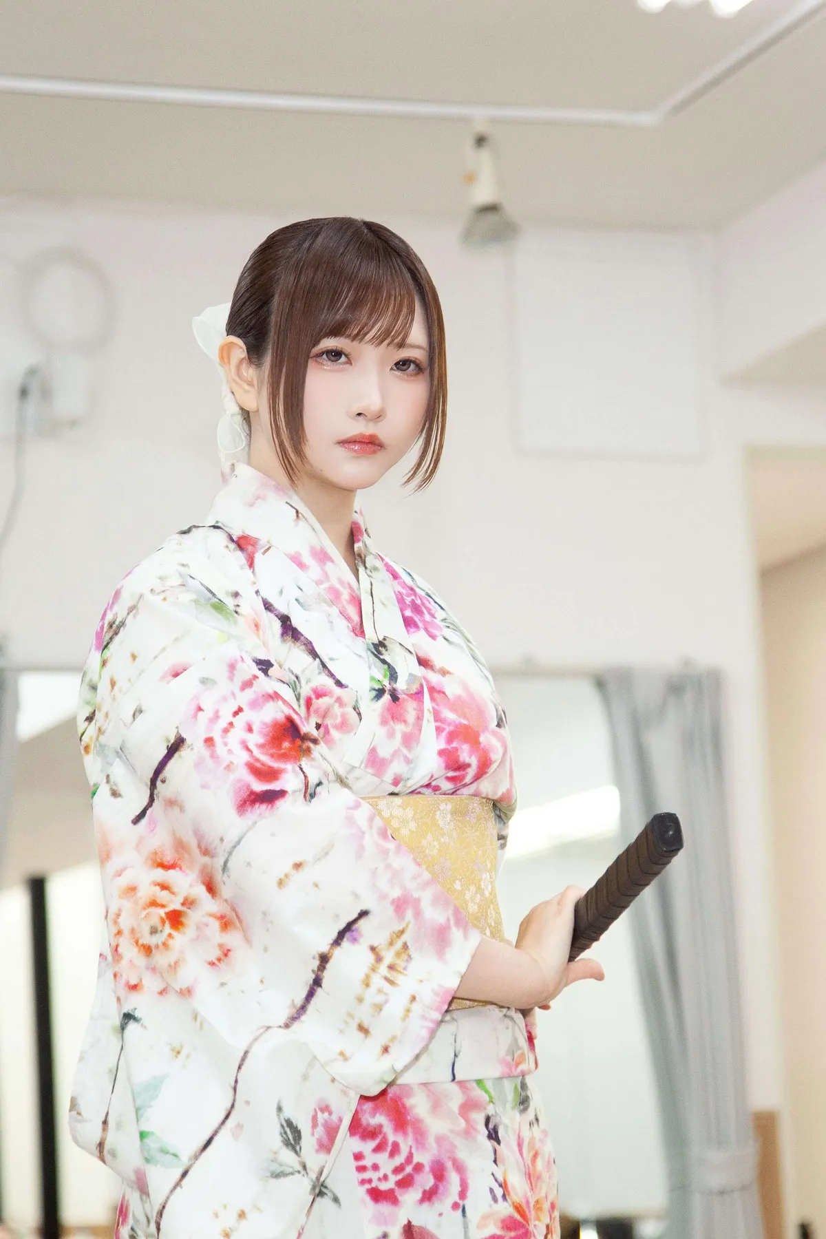 美女コスプレイヤー・すみれおじさん、和装で日舞・剣殺陣に挑戦　中国武術の経験から発見も「『見得を切る』文化が似ていてびっくり」