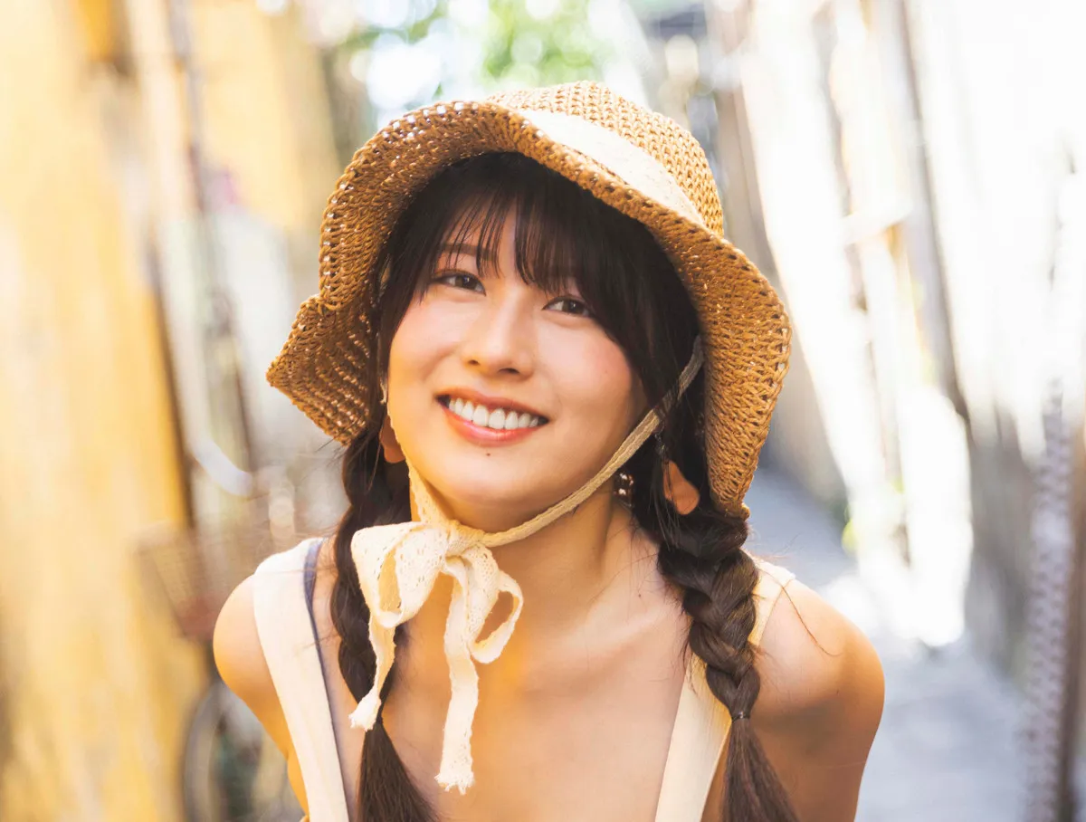 SNS総フォロワー数150万超えのグラビアアイドル・ちとせよしの、写真集発売　美スタイルを大胆開放した先行カット解禁「過去イチの写真集が出来た」