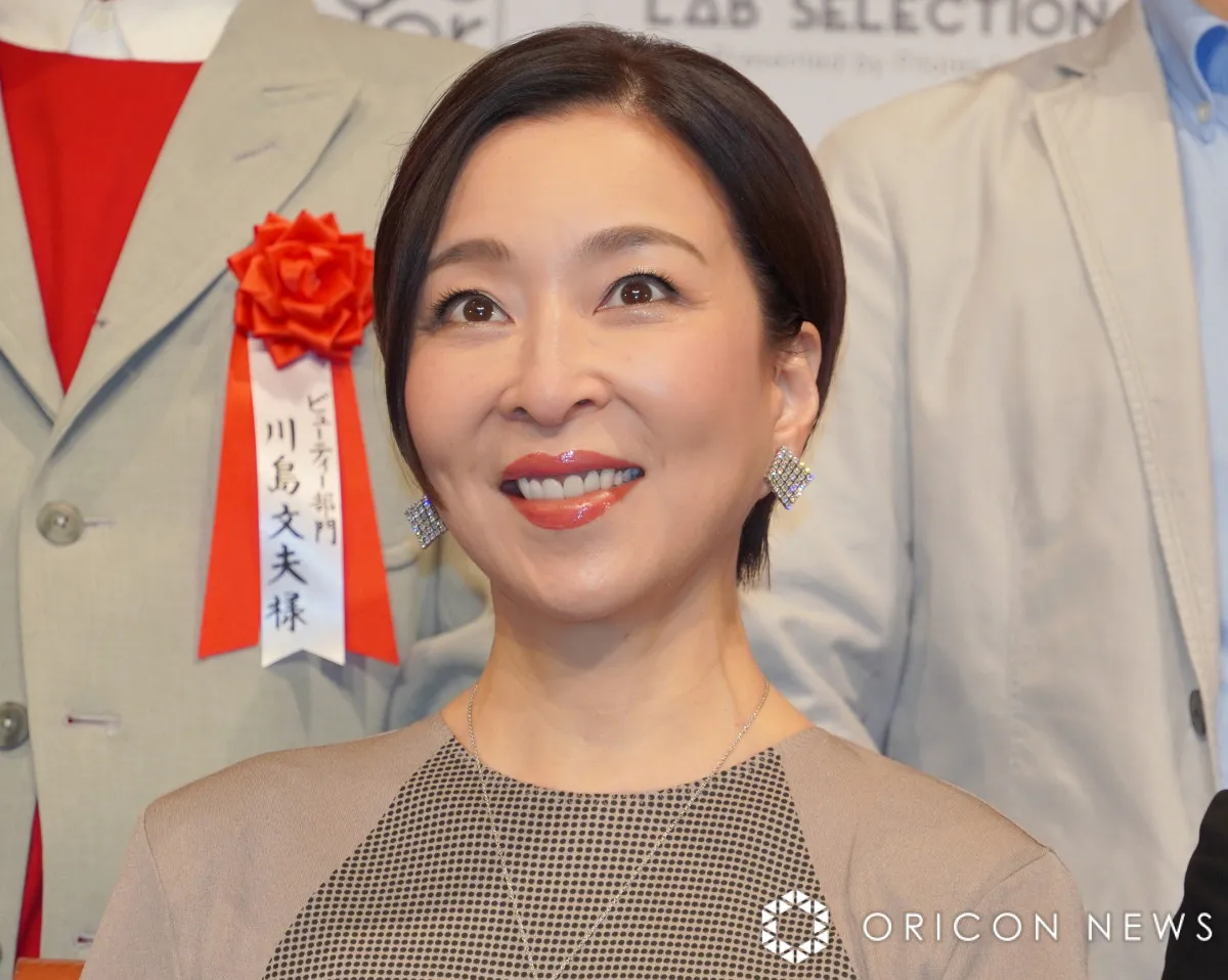 「おそらく衝撃映像」真矢ミキ、“滝行”に挑戦「ずぶ濡れでもお美し」「チャレンジャー」