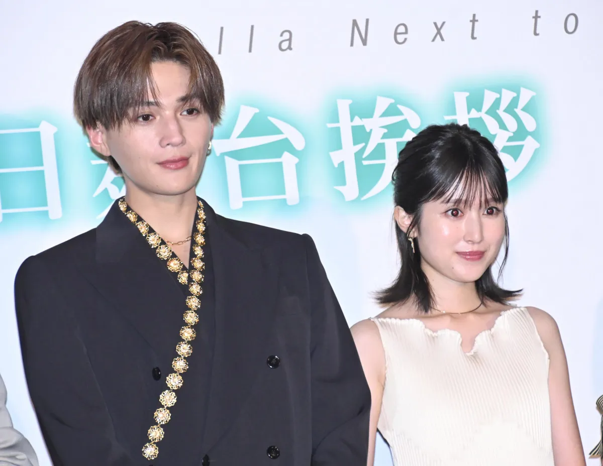 八木勇征、キャストを巻き込み福本莉子へサプライズ　舞台あいさつ直前に仕込み「え？全く気付かなかった！」