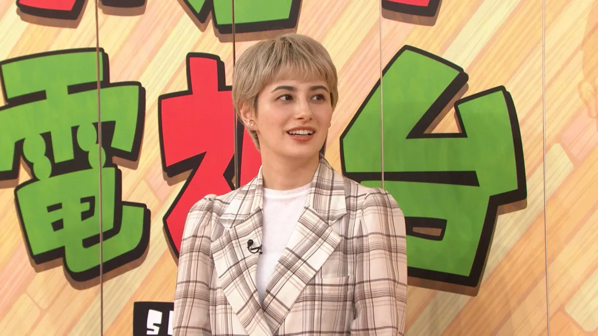 ホラン千秋、明石家さんまの質問にズバズバ回答→重盛さと美称賛「キレイなのに…」