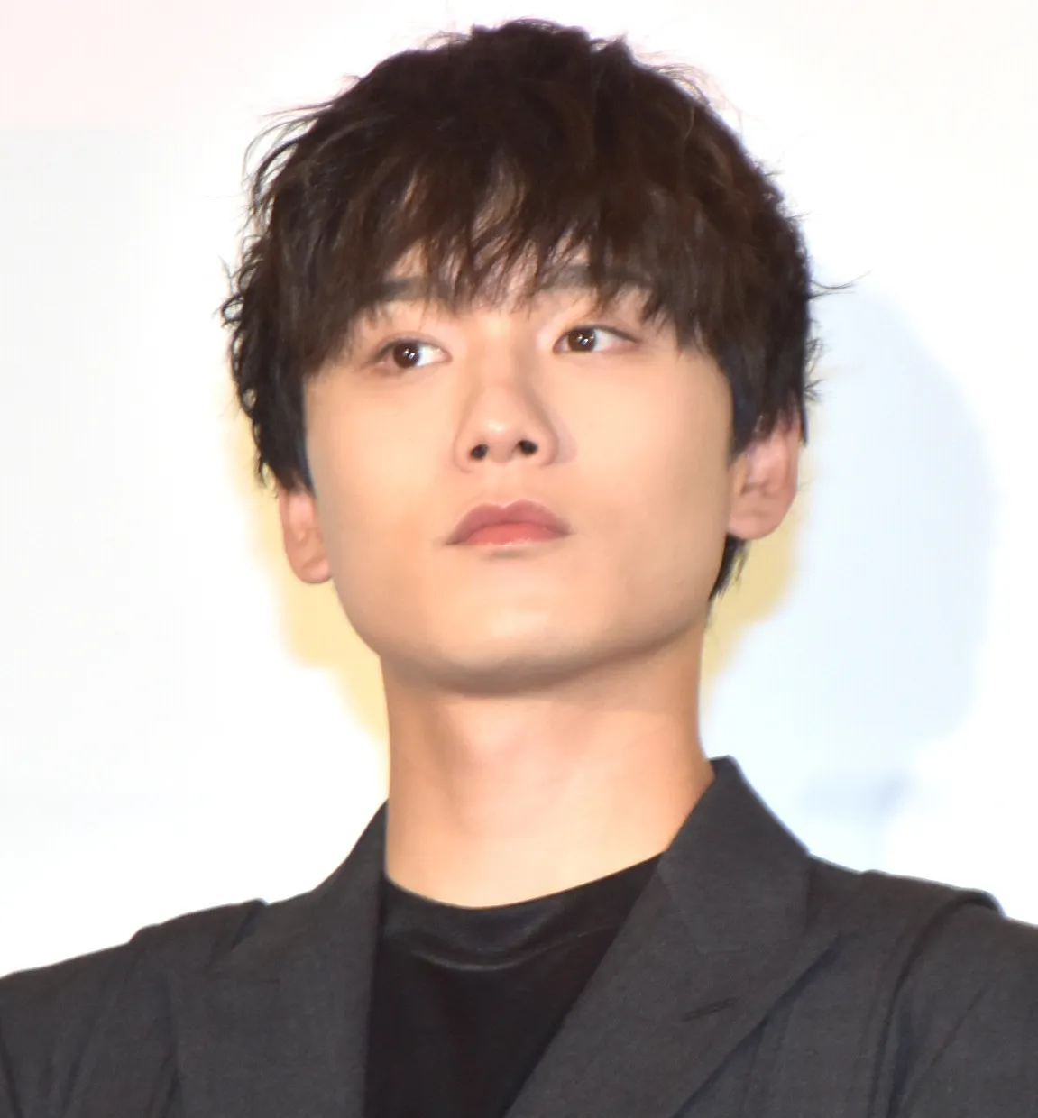 水石亜飛夢、バトルジャパンに変身「キラメイたエンゲージとなりました」　マンリキ邪面に絡まれて“万力俳優”になった恨みを語る