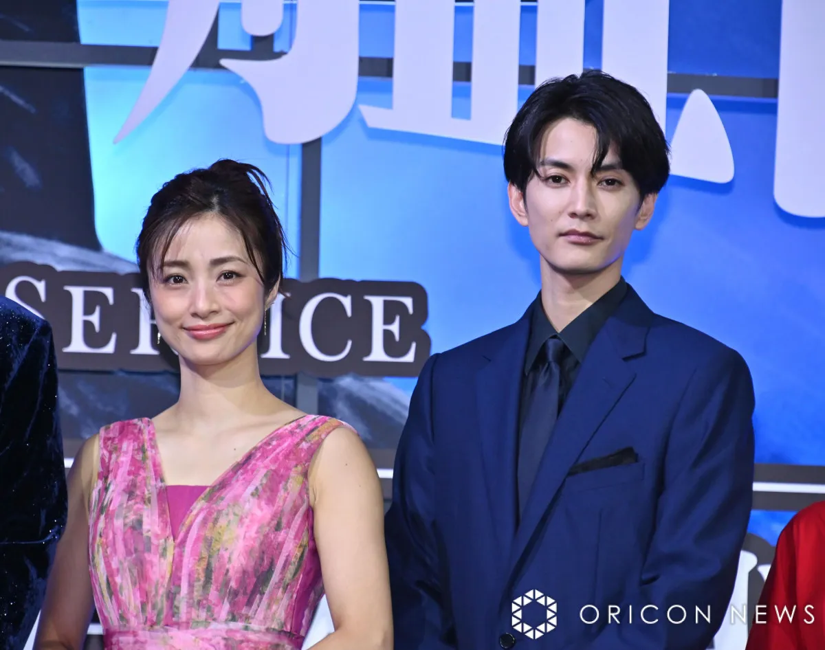 渡邊圭祐、上戸彩との撮影は笑い絶えず　子どもの写真に「すごくきれいなかわいい子なんです！」