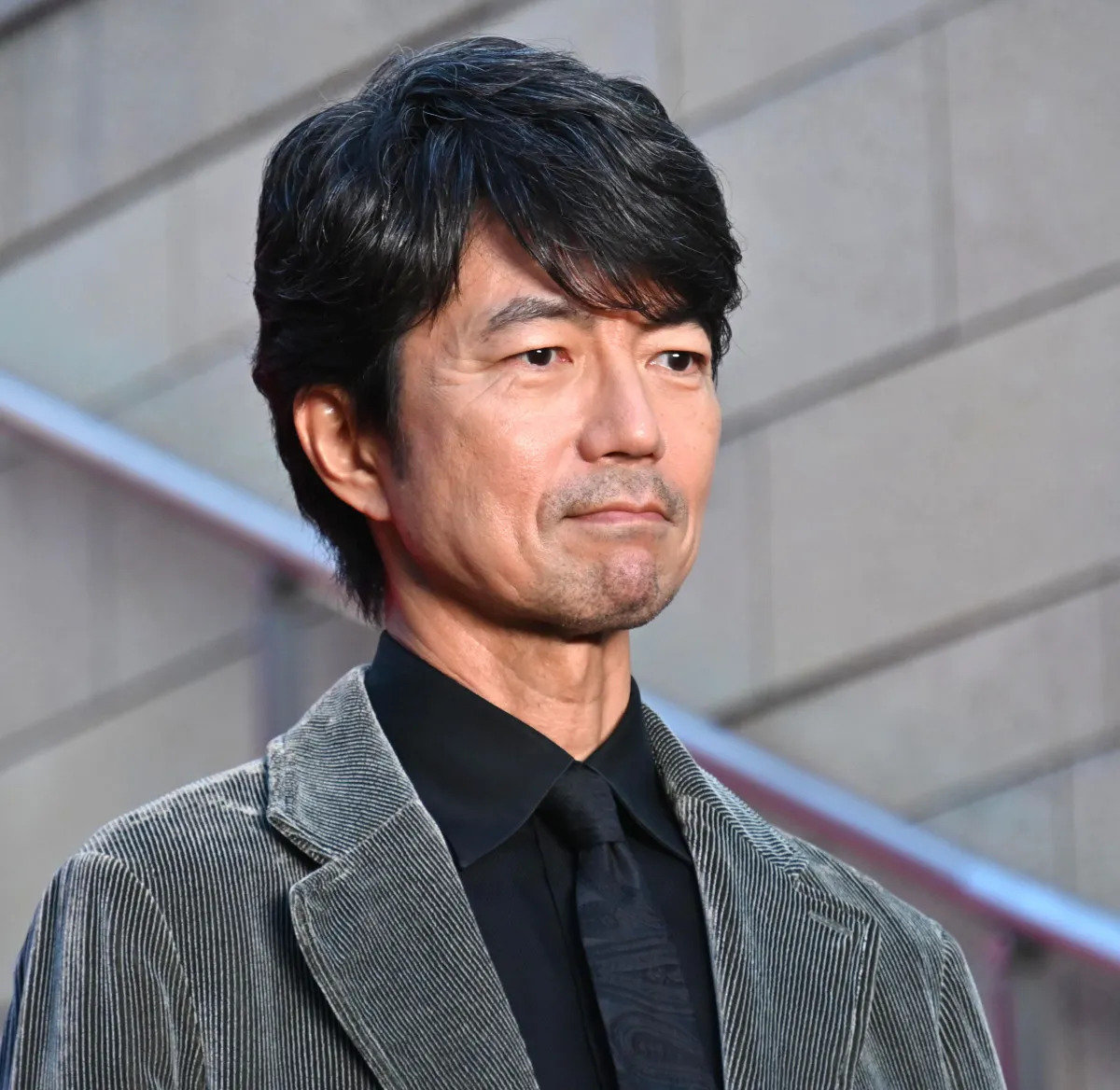 仲村トオル“福山雅治の兄”で“有村架純の父”役「DNAの難易度が高かった」