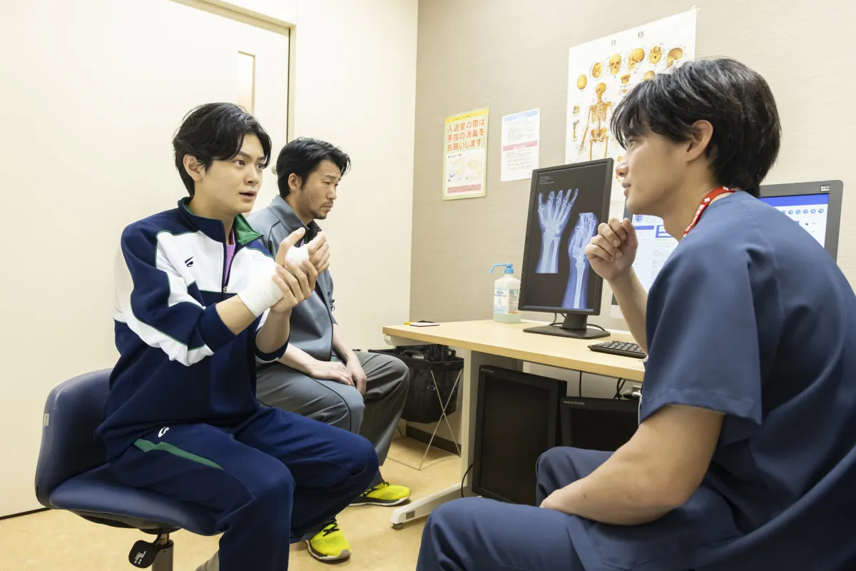 野村周平、新田真剣佑と『ちはやふる』の世界で再会「やっぱりまだ新がライバル」　“代理戦争”齋藤潤vs藤原大祐が実現