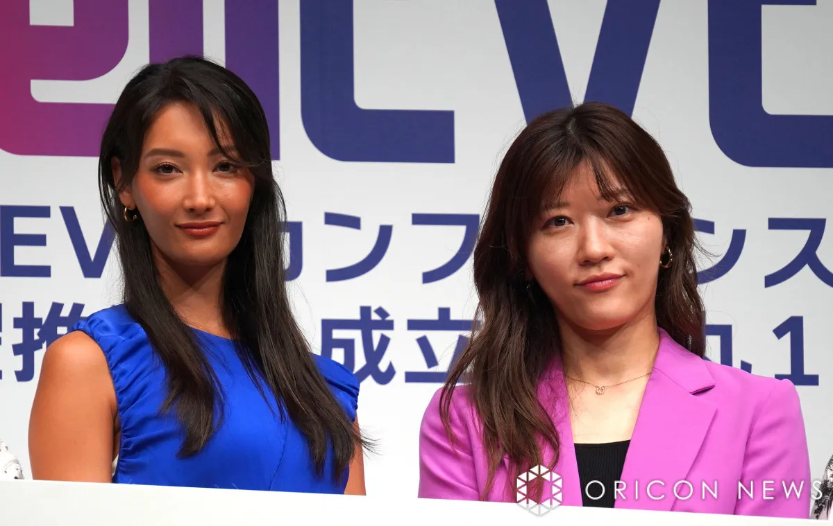ヒコロヒー、初共演の菜々緒“顔の小ささ”に衝撃「びっくりしています」