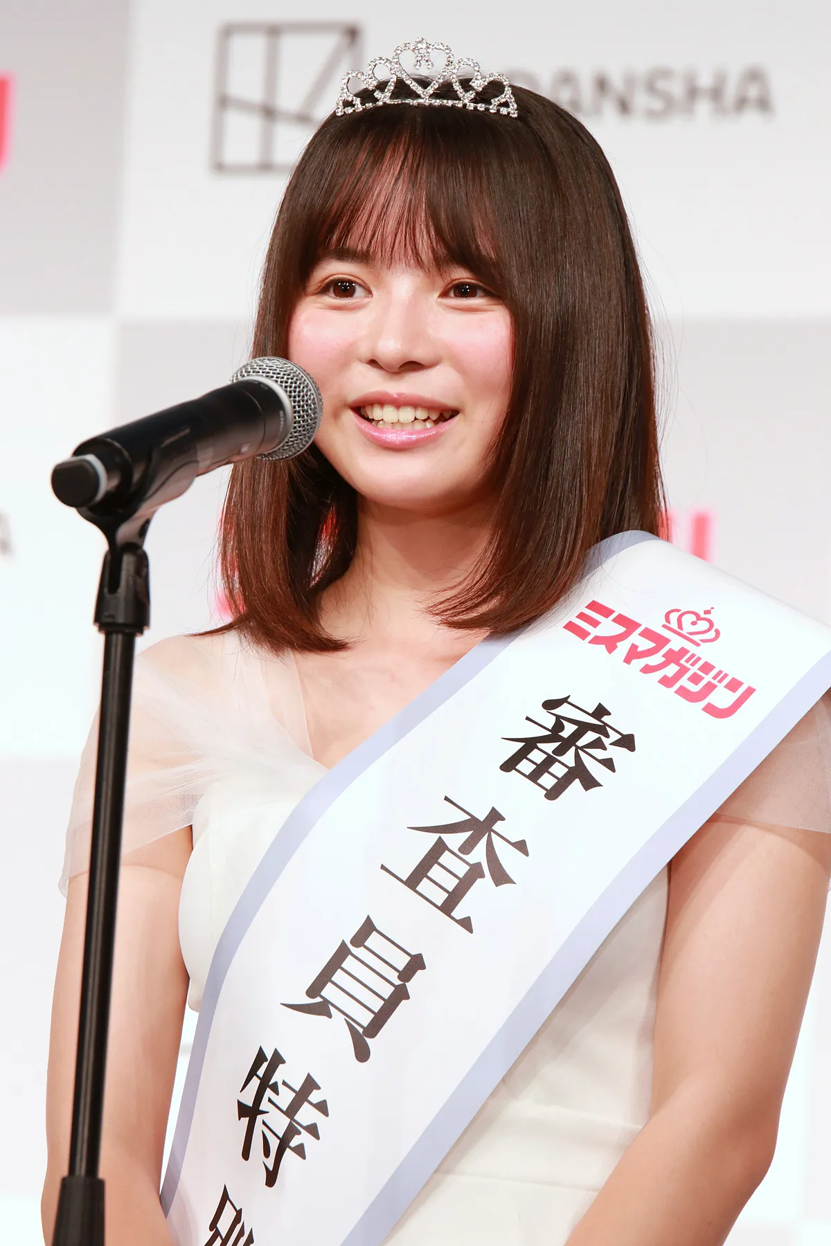 身長149cmのキュートな16歳・太田しずく、ミスマガジン2025審査員特別賞受賞「受け止めきれないたくさんの応援ありがとうございます」