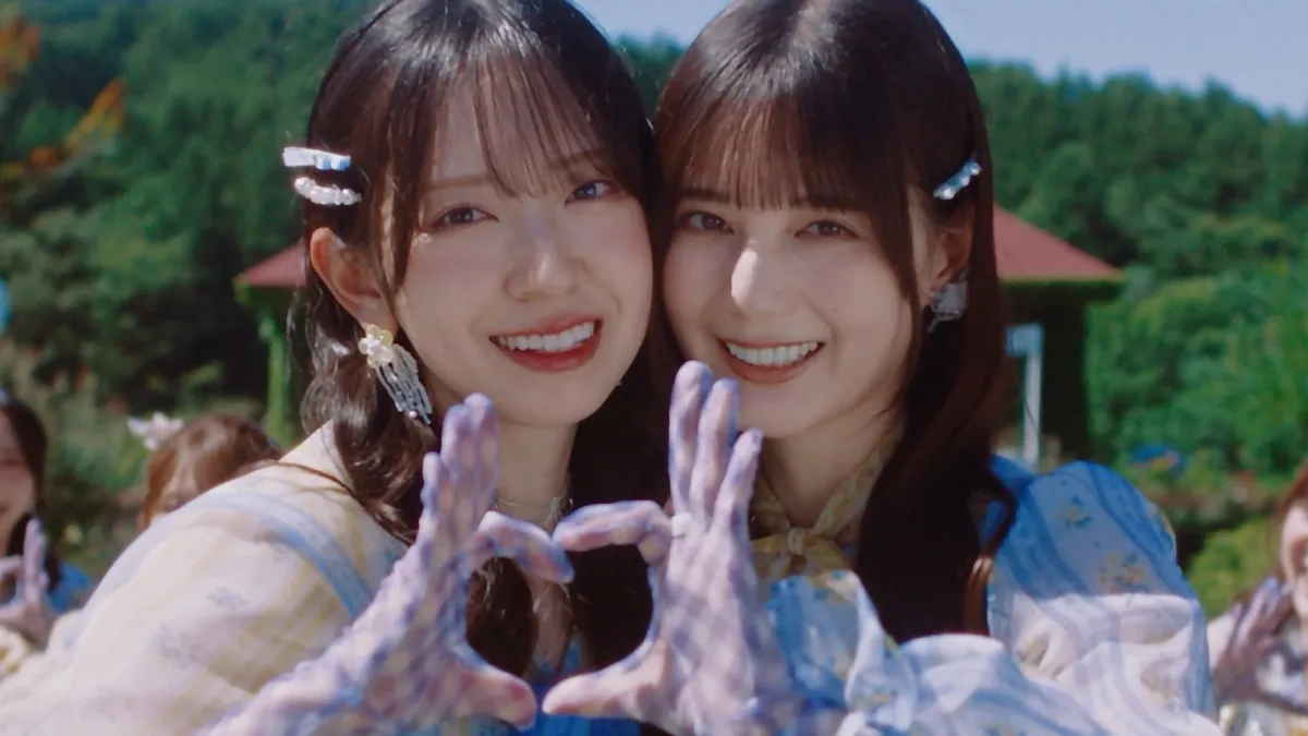 日向坂46、15thシングル「お願いバッハ！」MV公開　“なおみく”センターで新たなグループの姿を表現