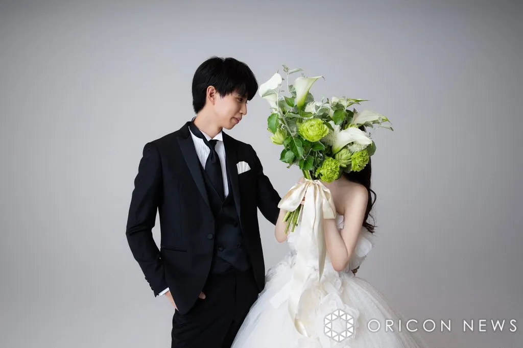 はじめしゃちょー、妻との2ショット ウェディングフォトに祝福の嵐「身長差神やろ」「ビジュ良すぎる」