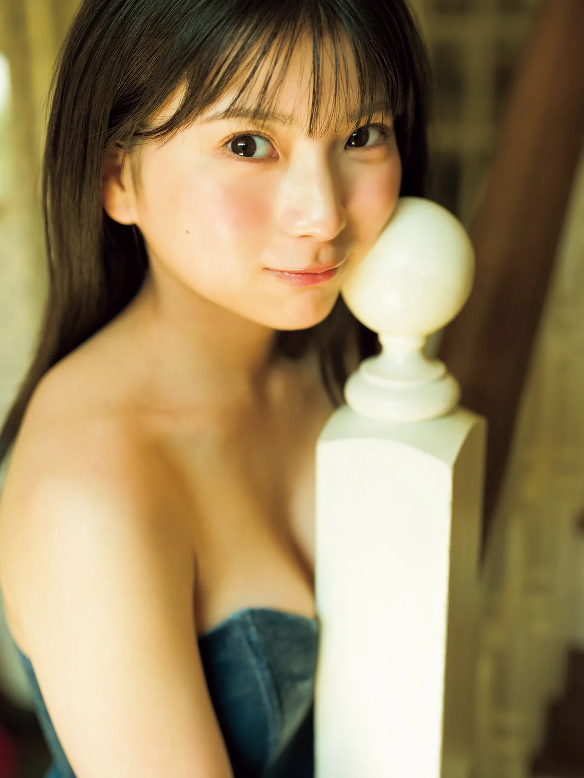 148センチの道産子アイドル・姫野ひなの、白のビスチェ風水着で“お姫様姿”に