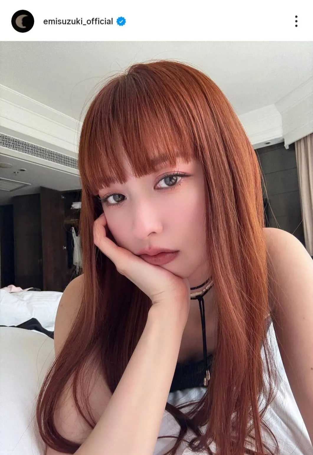 1児の母・鈴木えみ、「かわいすぎ！こんなにかわいくてずるい！」夏満喫ショットで変わらぬ美貌に反響