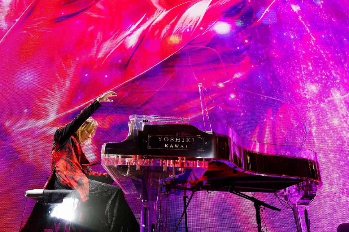 3度目の首手術＆リハビリ、公演中の負傷を乗り越え　YOSHIKI、ディナーショー完走「みんなに心から感謝」
