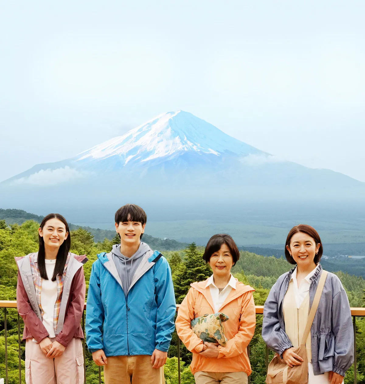 JO1豆原一成×市毛良枝『富士山と、コーヒーと、しあわせの数式』場面写真公開＆先行上映会決定