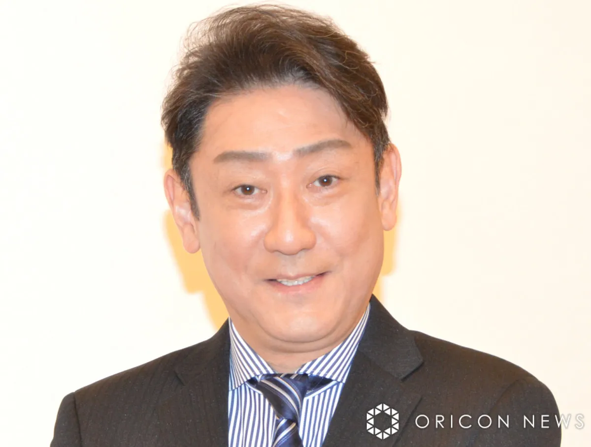 中村芝翫、還暦パーティーできょうだい4ショット「皆様お若くて素敵です」「賑やかな空気が写真から伝わってまいります」　兄・中村福助が紹介