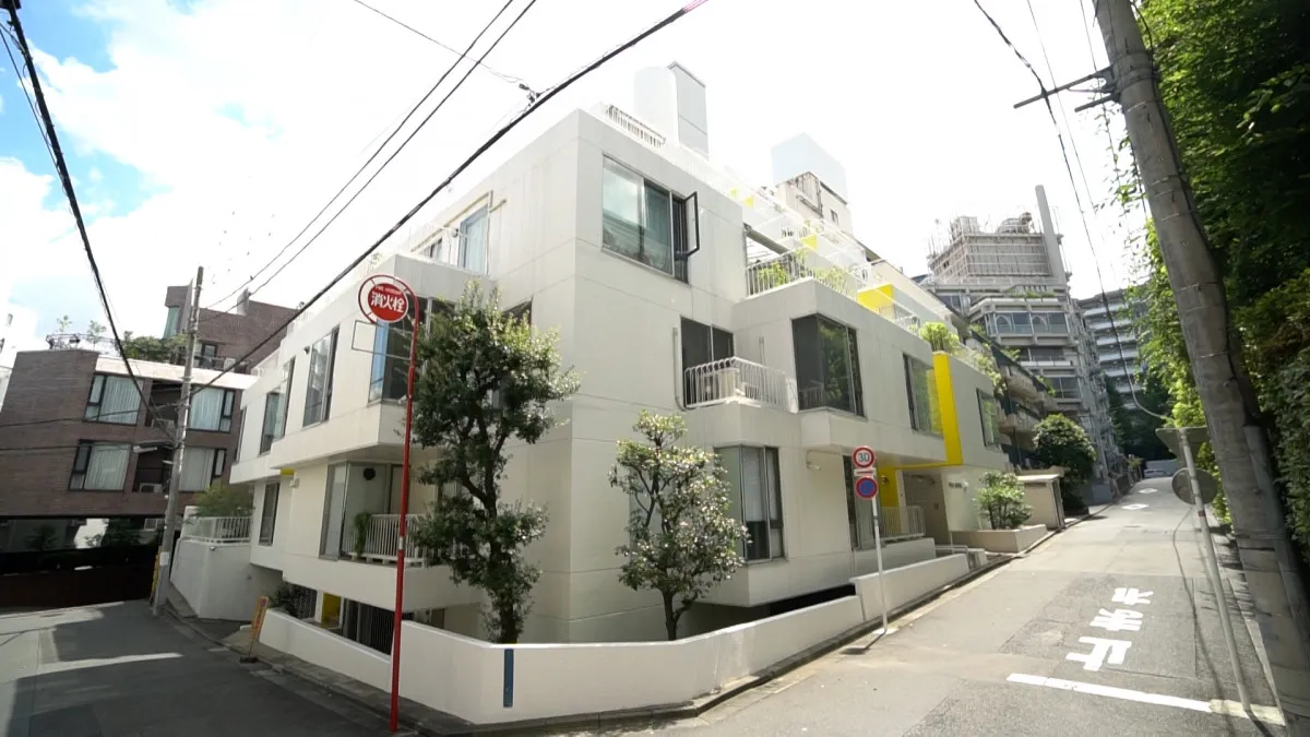 リノベした“築54年”原宿のヴィンテージマンション　元建築学生・田中卓志大興奮「見たことある！」『となりのスゴイ家』