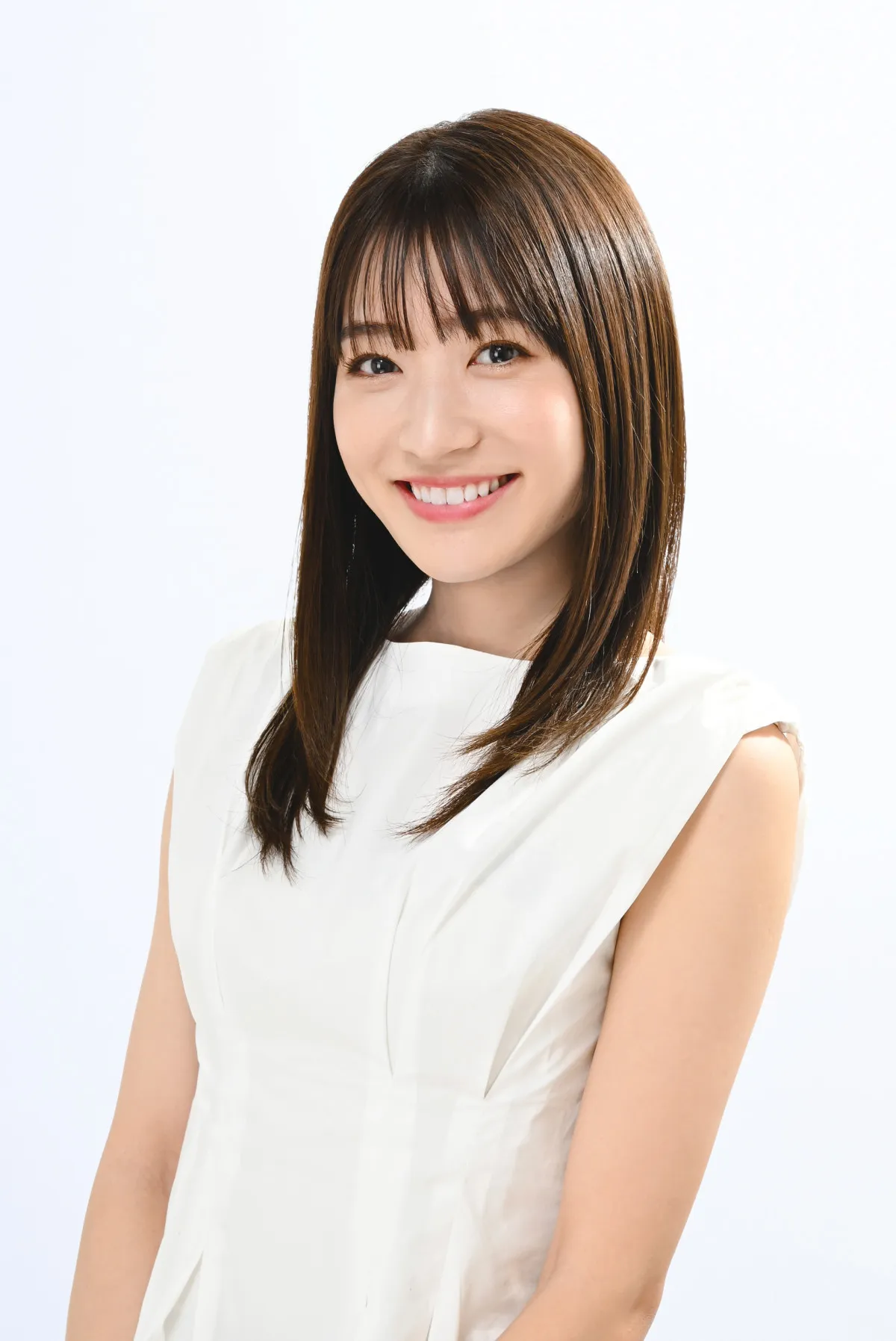 フリーアナ・北川彩、『Oha!4』で“初鳴き”　緊張で眠れずも「師範」を目指す得意の書道を生披露