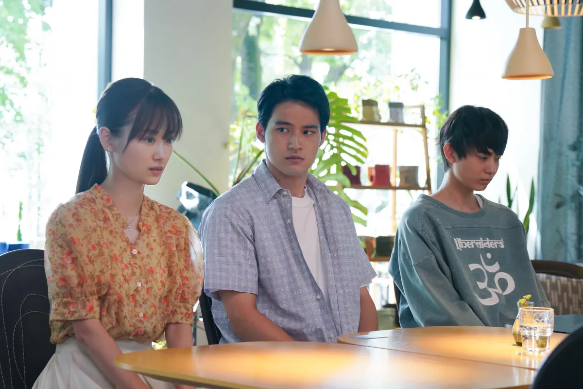 水上恒司×山下美月×宮舘涼太、言い知れぬ不安＆怒とうの展開…映画『火喰鳥を、喰う』予告＆新カット公開