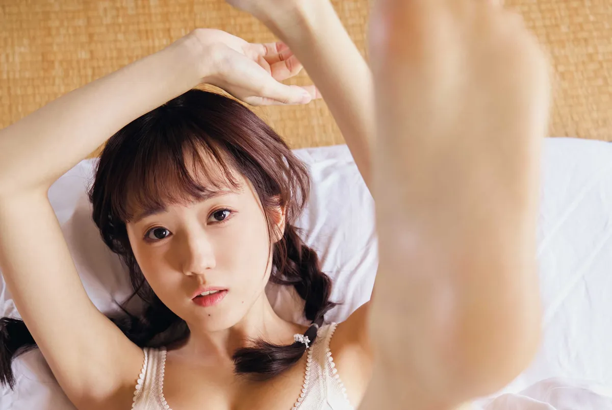 えなこPresents撮影会で見つかった春蝶、スレンダーボディとの同棲生活を妄想するグラビア