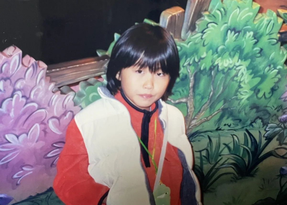 一重まぶた＆出っ歯に悩んだ女の子、21年後に美女化「綺麗になりたい人を全力で応援したい」