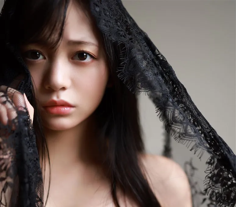 蓬莱舞、制コレ出身グラドルが自然体の美ボディを披露