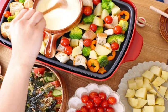 食卓映え、大人数もOK、この子ならなんでもできる…「週末が楽しみになる」おすすめホットプレート6選