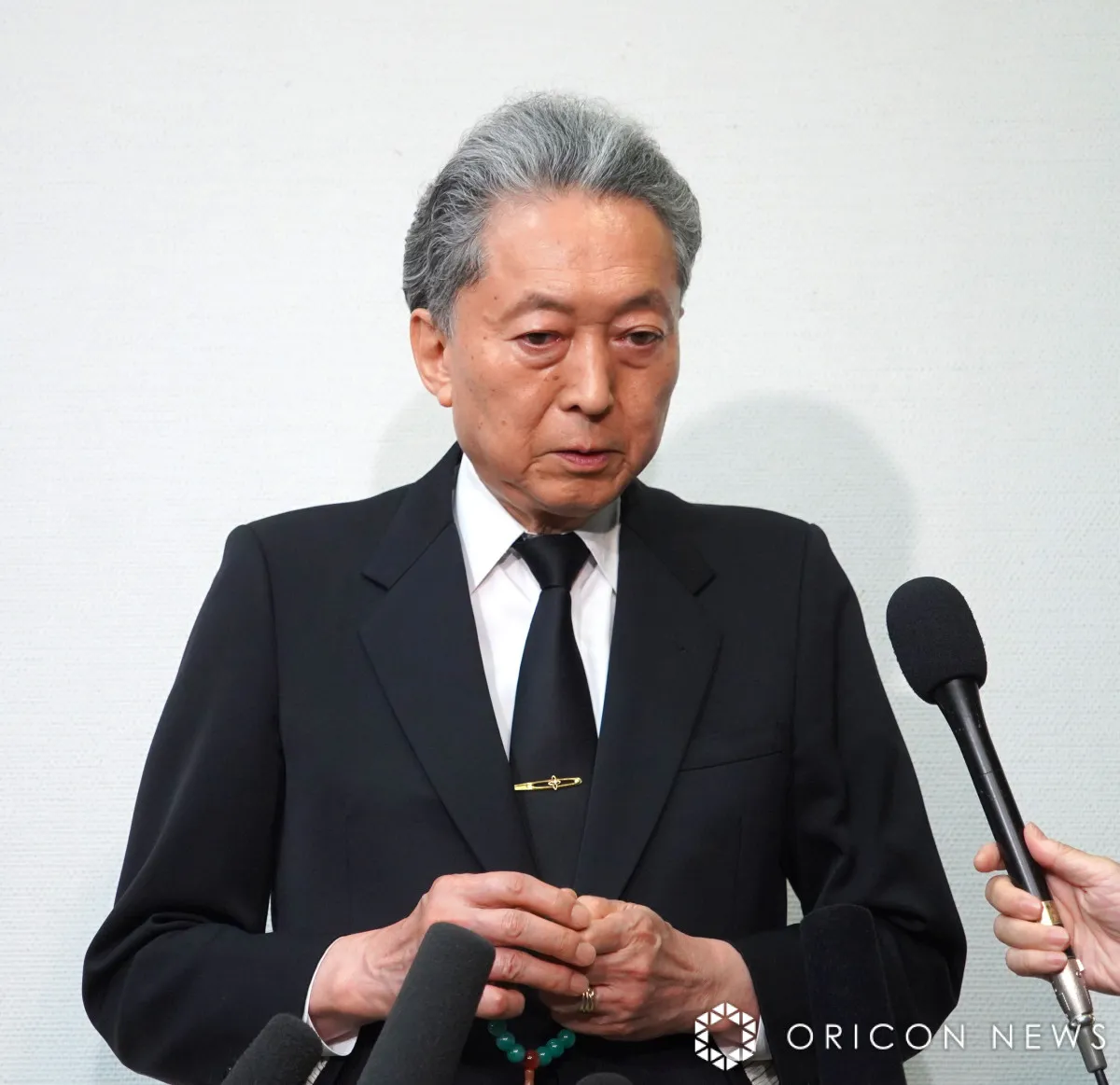 鳩山由紀夫元首相、橋幸夫さんを偲ぶ「もっともっと歌が聴きたかった」