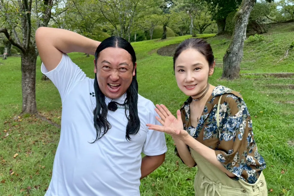”大河ドラマで共演”ロバート秋山＆吉田羊、宇都宮で即興コント　『秋山ロケの地図』ゴールデン特番きょう放送【コメントあり】