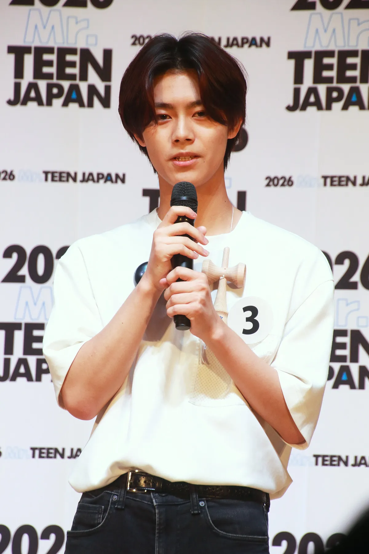 『2026 ミスター・ティーン・ジャパン』フォトジェニック賞はけん玉二段、強い目力を持つ19歳・向田将人さん「どんな役もこなせるような役者さんが夢」