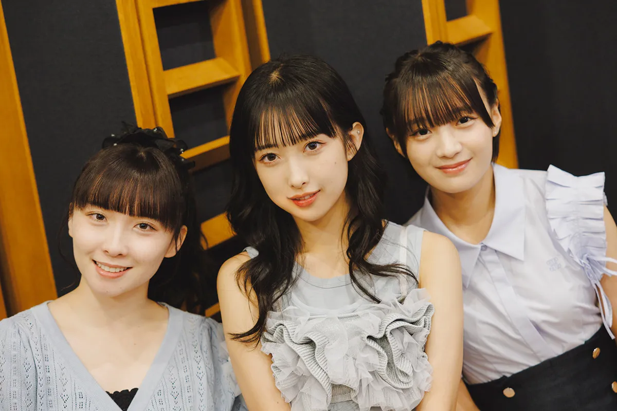 BEYOOOOONDS・高瀬くるみ、OCHA NORMA・斉藤円香＆北原ももが本人役で声優出演　アニメ『学校では教えてくれない大切なこと』第3弾