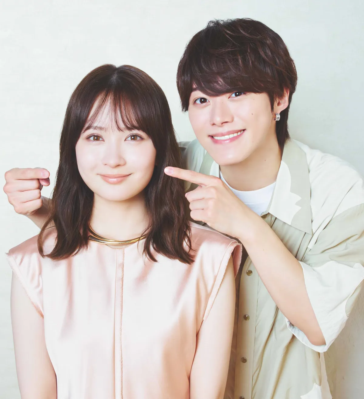 大橋和也×畑芽育、お互いの知られざる素顔明かす　『君がトクベツ』をオマージュした両面ピンナップも