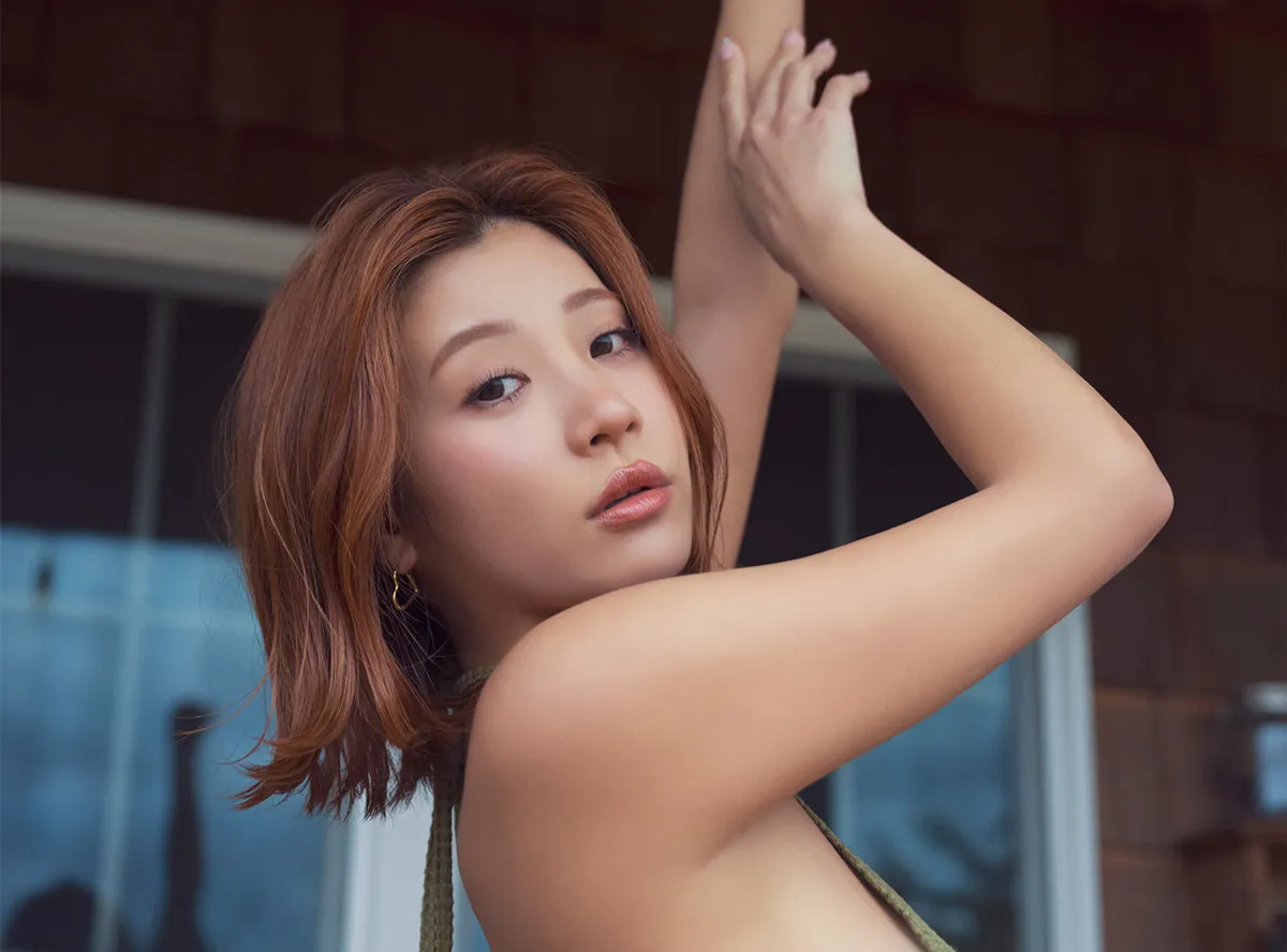 身長152cmのミニマムグラマー・葉月あや、圧倒的な曲線美ボディに特化したデジタル写真集発売